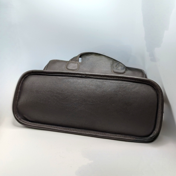 Vintage COACH Grey Shoulder Bag - Picture 5 of 10